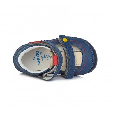 Barefoot batukai berniukui BLUE BRO